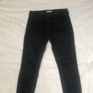 Zara mid rise jeans Size 6 “Premium denim collection”